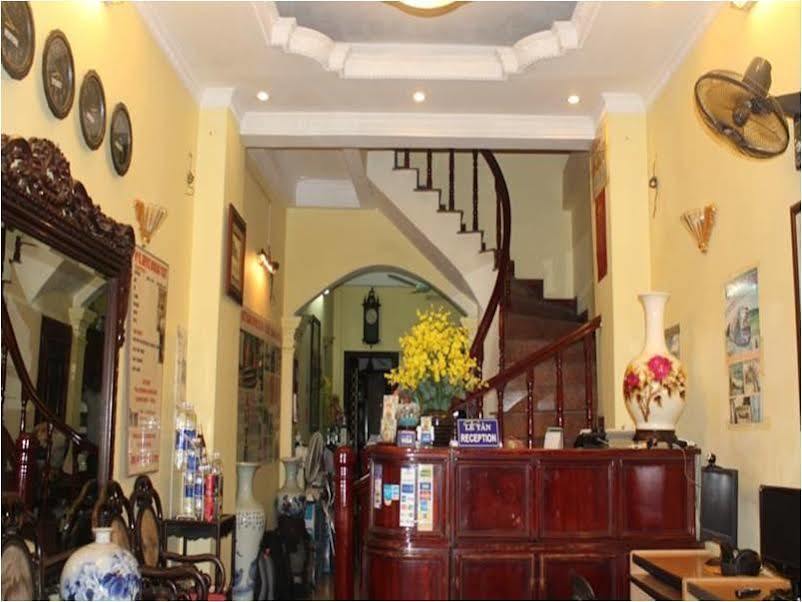 Tung Trang Hotel Hanoi Exterior foto